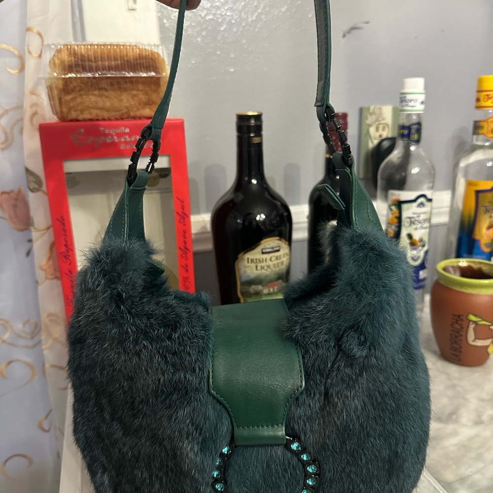 Isabella fiore Elegant Green Fur Shoulder Bag